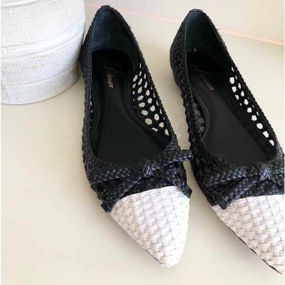 Delman Black and white woven flat slip-on with woven bow detail leather size 9 - Picture 5 of 17